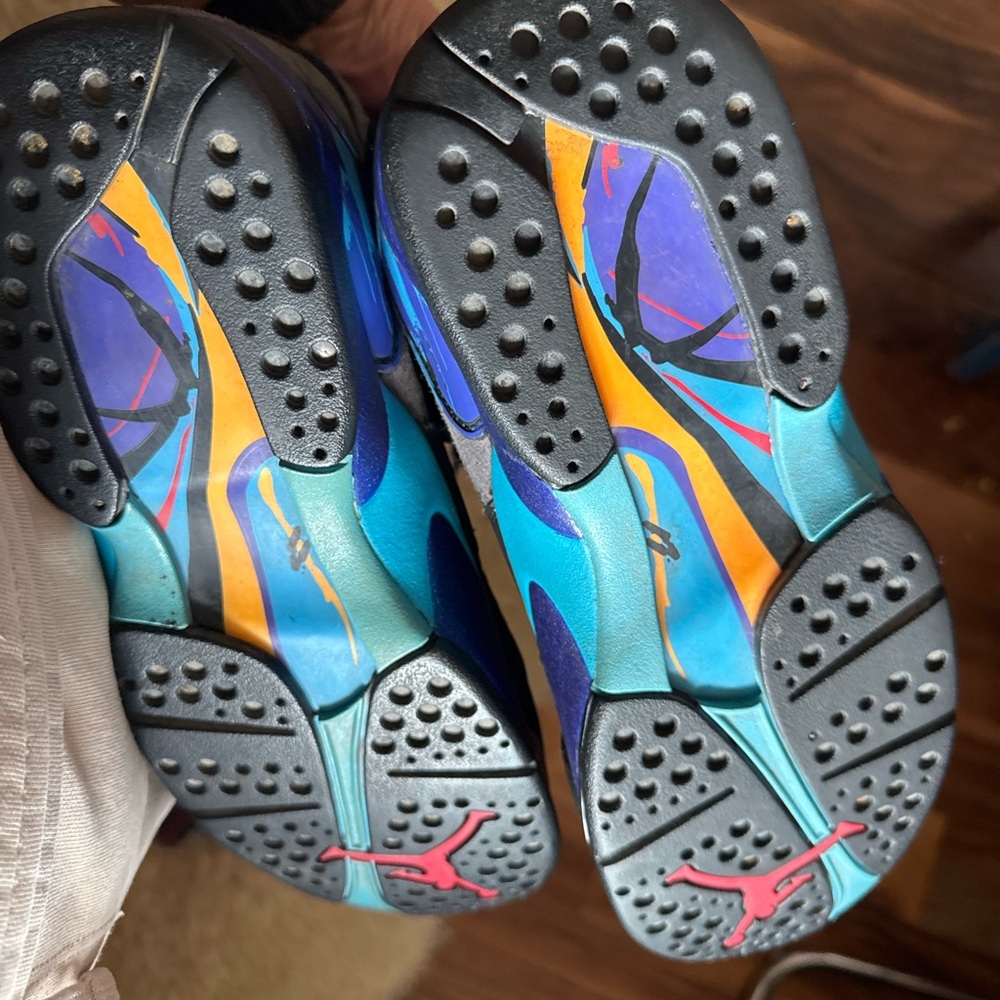 Jordan 8 Retro Aqua Sneakers - Picture 5 of 5